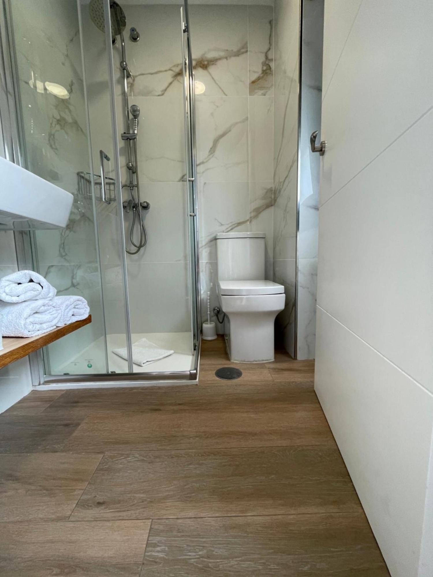 Hostal Montevideo Beachfront Nigrán Zewnętrze zdjęcie