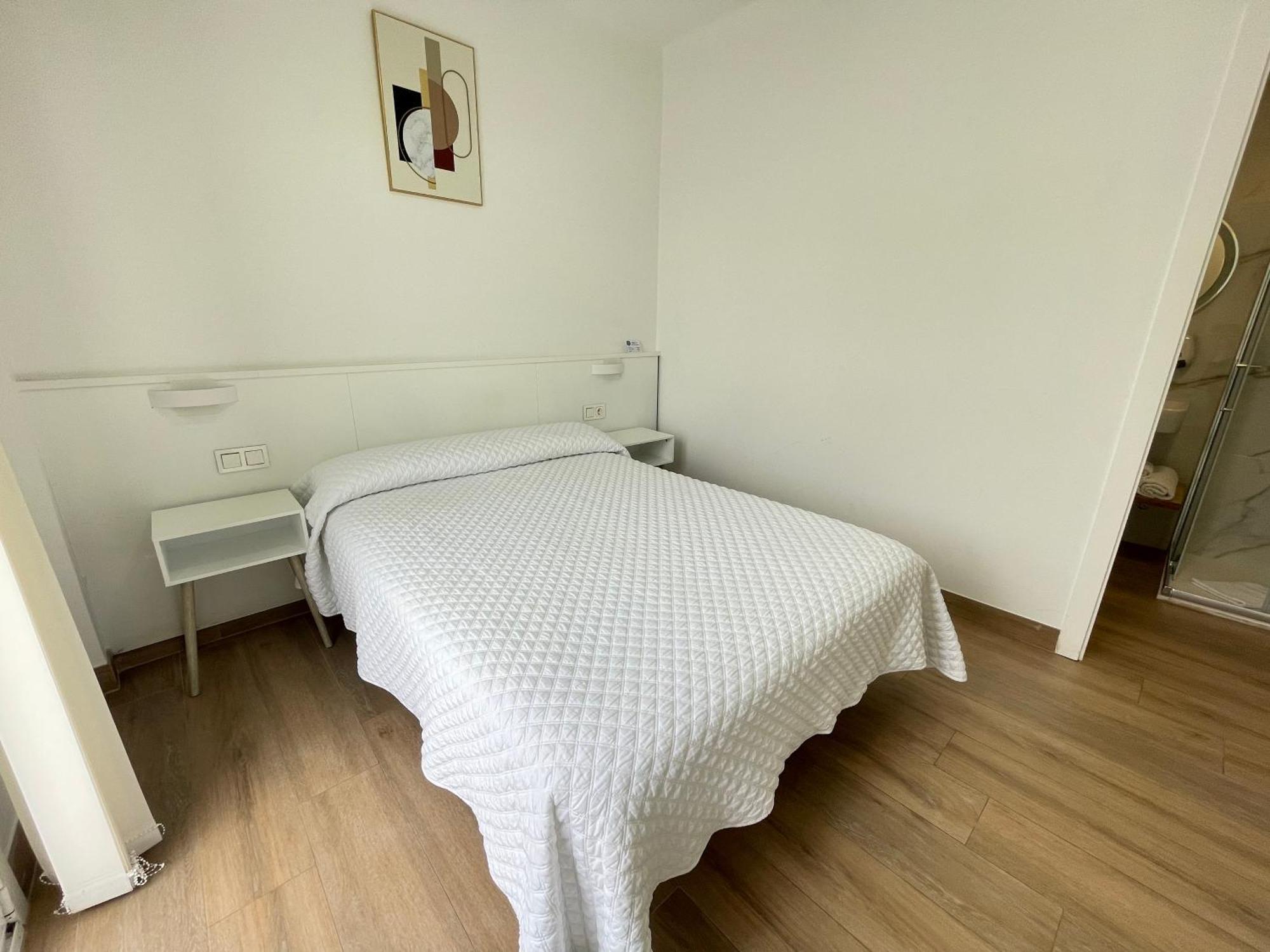 Hostal Montevideo Beachfront Nigrán Zewnętrze zdjęcie