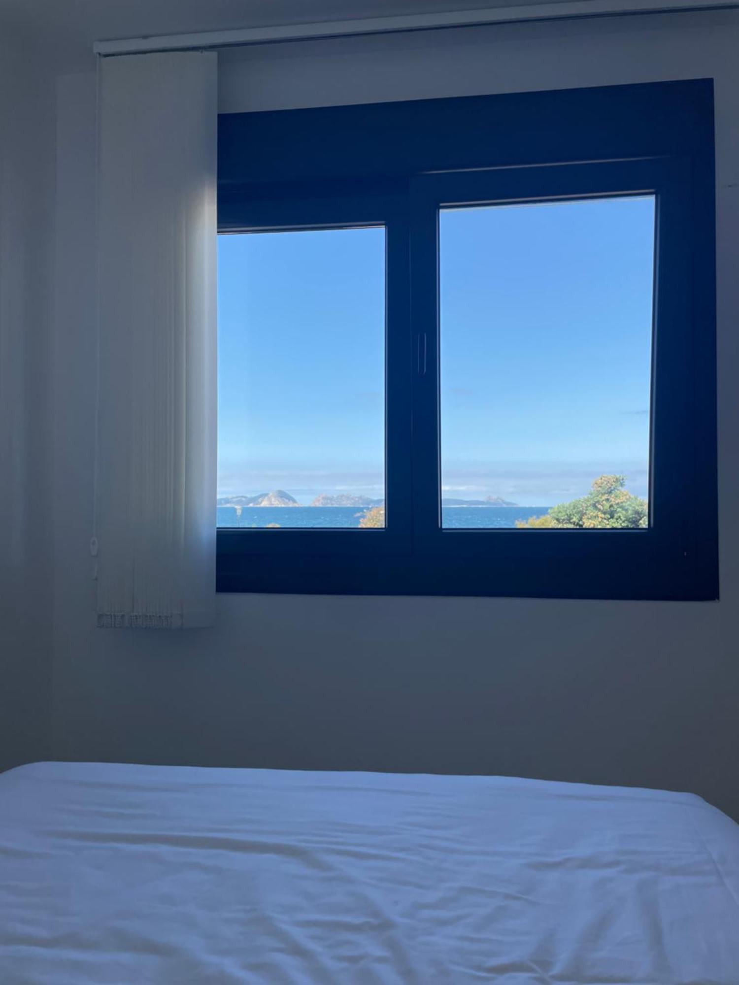 Hostal Montevideo Beachfront Nigrán Zewnętrze zdjęcie